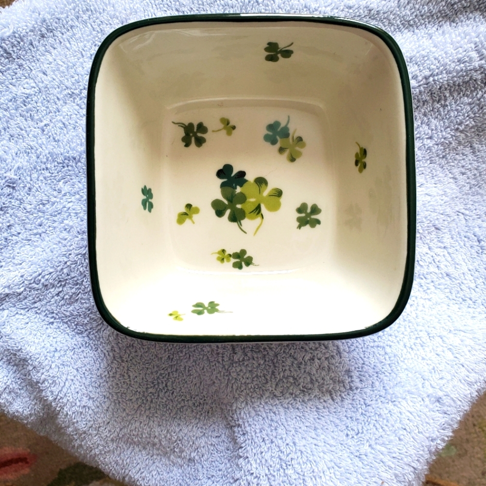 Longaberger Shamrock dish
